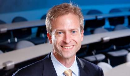 Paul Tesluk. 