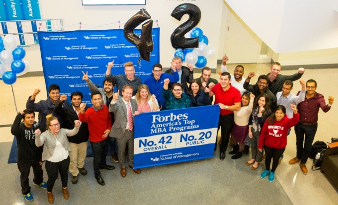 This fall, the School of Management celebrated its rise in Forbes magazine’s ranking of the top MBA programs in the U.S. 