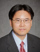 Yong Li. 