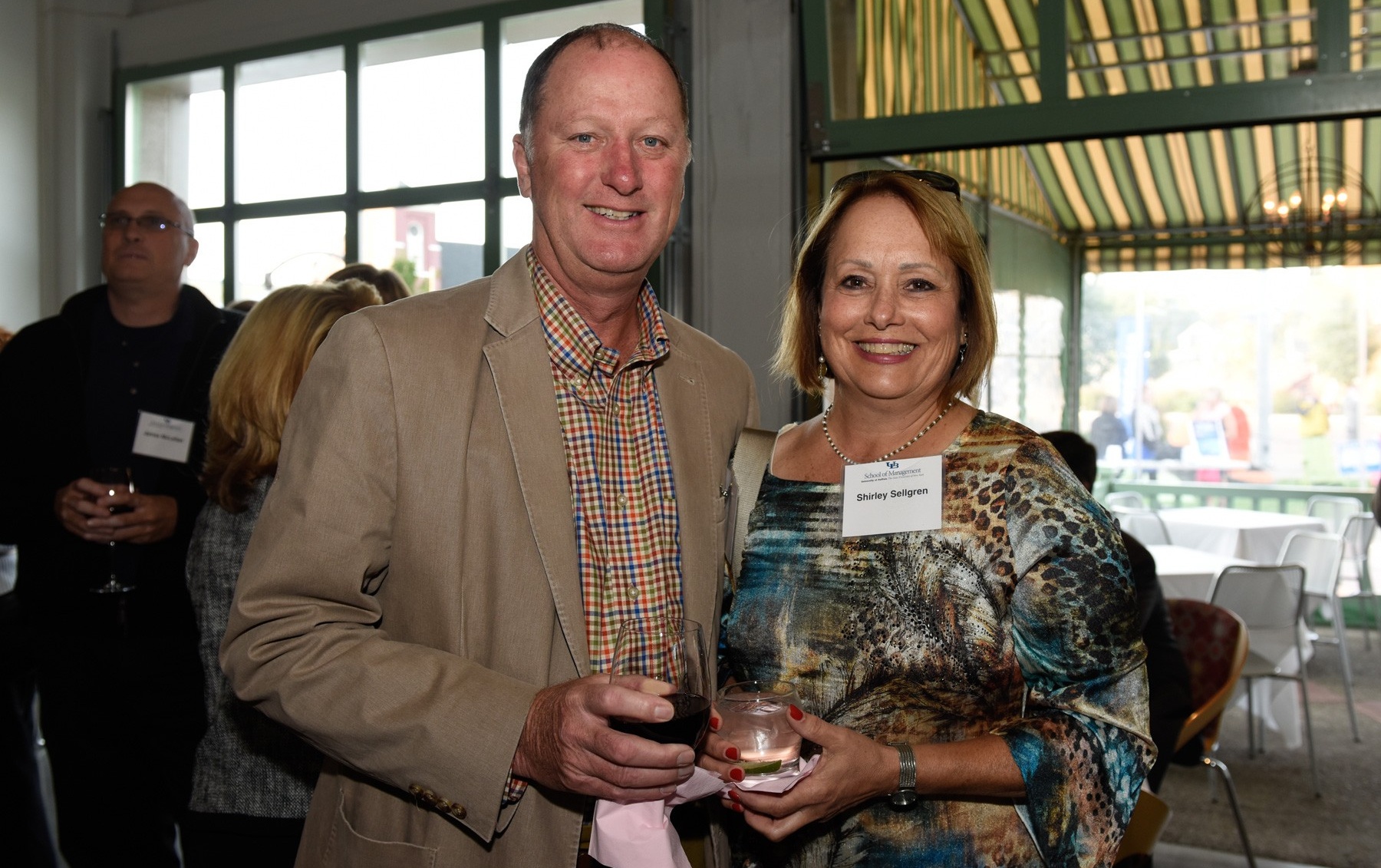 Zoom image: James, MBA '83, and Shirley Sellgren, who returned to Western New York from Virginia to visit campus and attend the reception. 