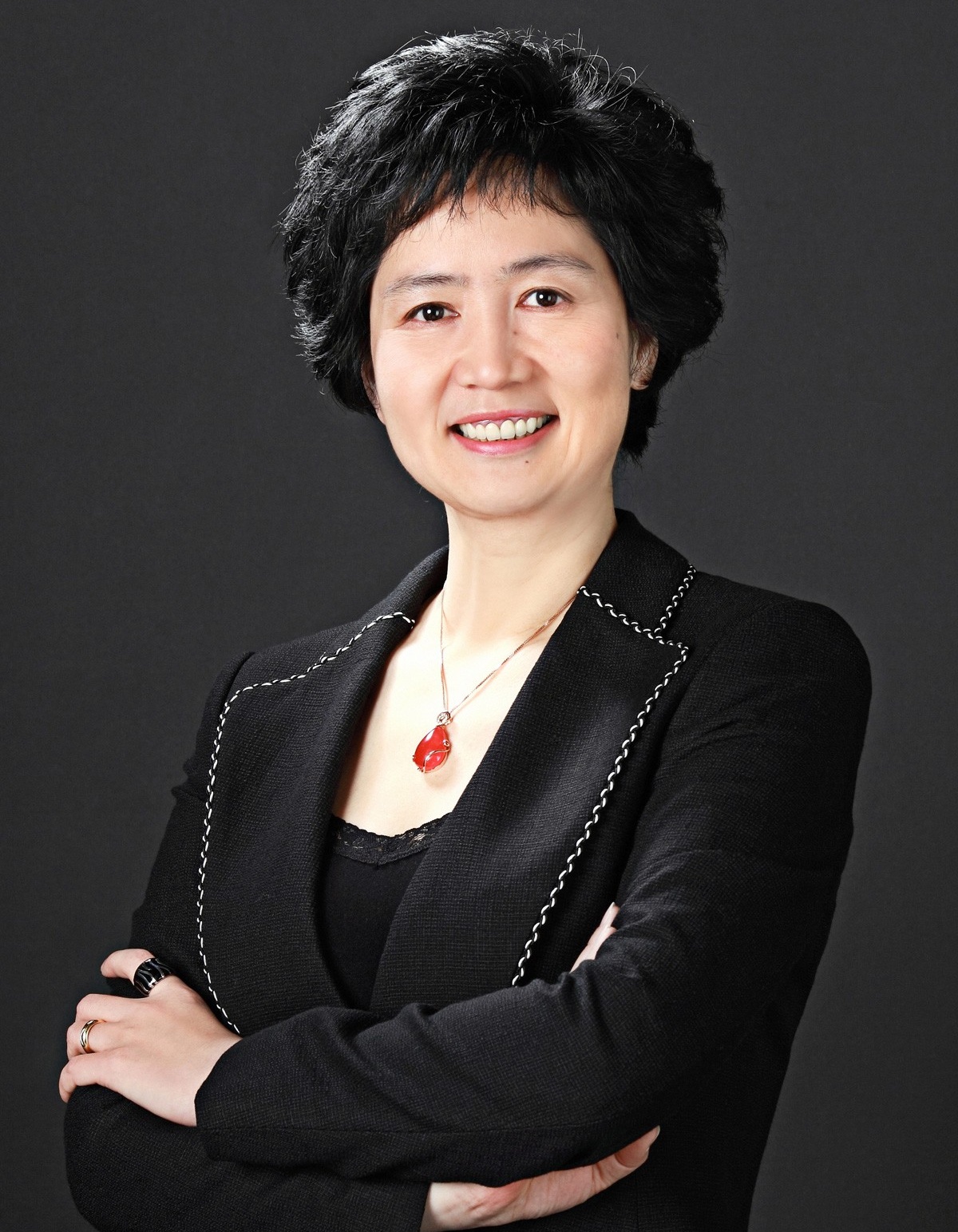 Laura Xiaojie Shen. 