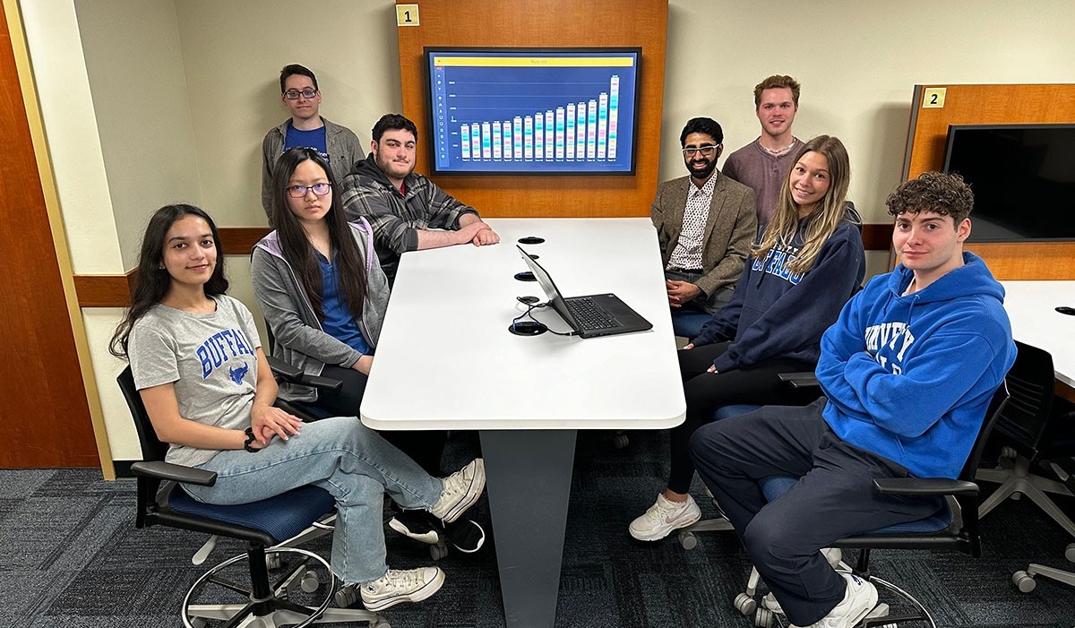 Lockdown student leaders gathered at a workstation in Alfiero Center. 