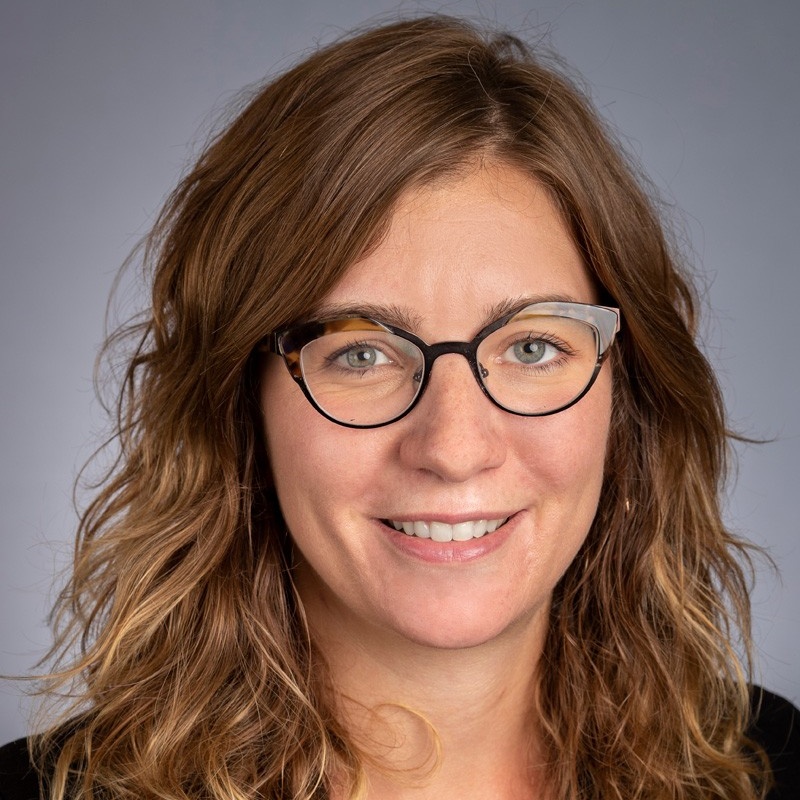 Nicole Zeftel. 