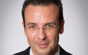 Cristian Tiu. 