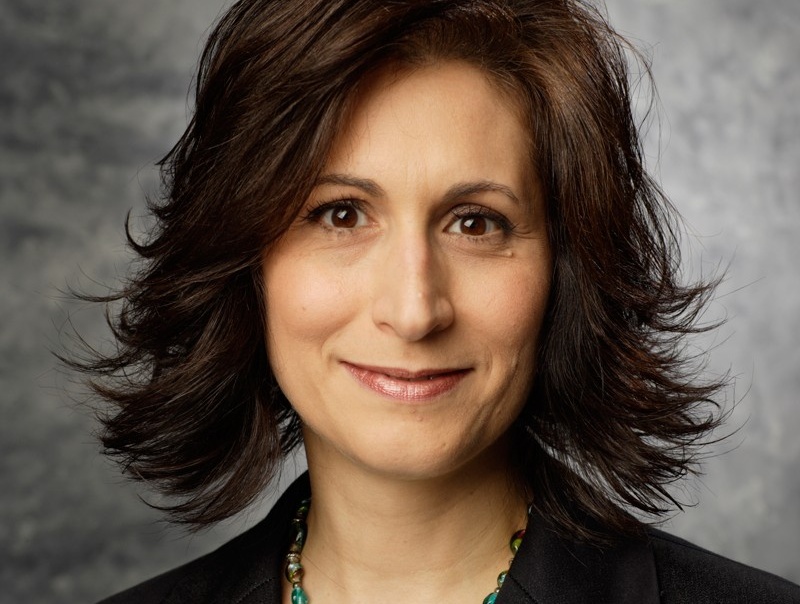 Carrie Gardner headshot.