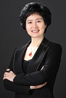 Laura Xiaojie Shen, Renmin EMBA ’04. 